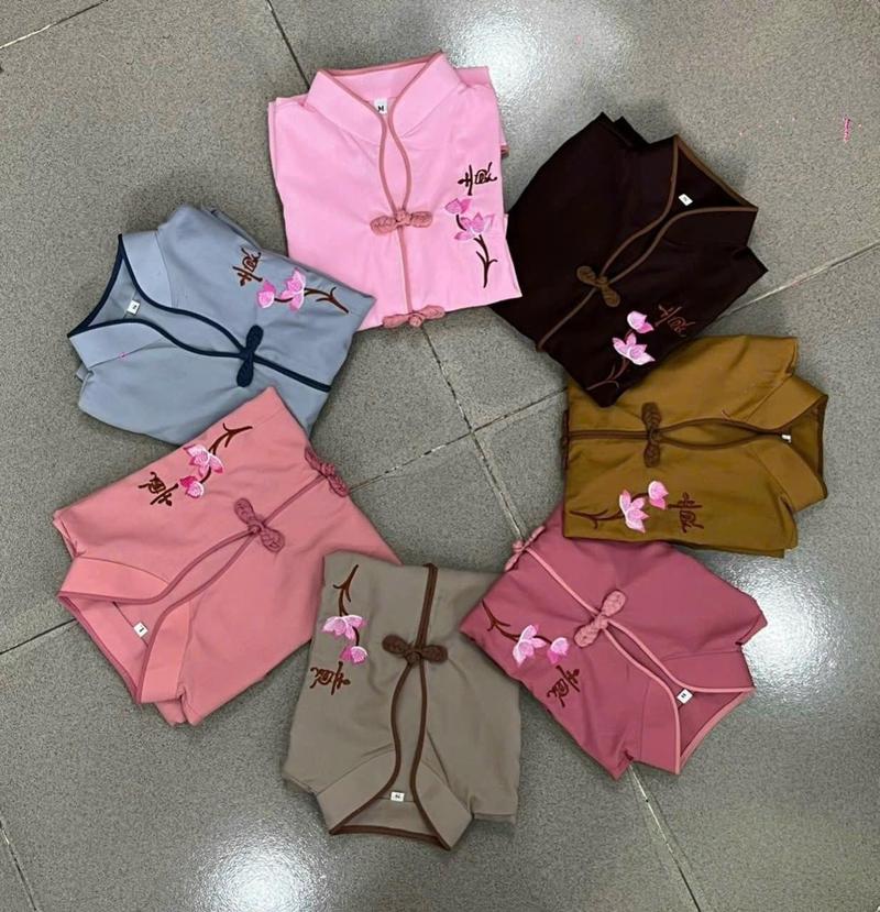 Product Introduction of Đồ Lam Đi Chùa Sẩm Thẳng Bé # vải kate mịn thêu hoa sen Cho Bé 1