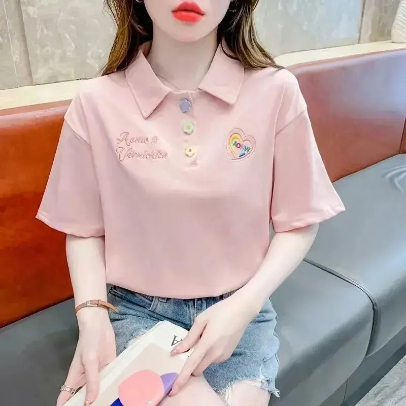 Áo Phông Ngắn Tay Thiết Kế Độc Đáo Cổ Polo Thêu, Dành Cho Trang Phục Mùa Hè Của Phụ Nữ, Hàng Mới Về, Dáng Rộng Vừa Vặn, Ngoại Cỡ, Dễ Phối Đồ Áo Thường Ngày
