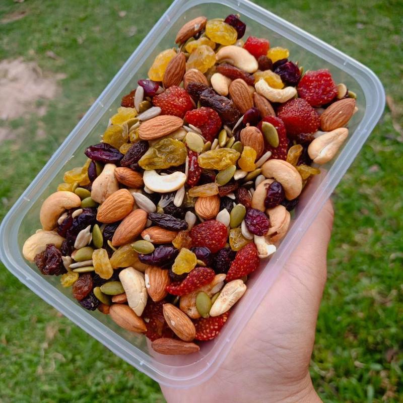 Product Introduction of ธัญพืชรวม 8 ชนิด อบพร้อมทาน ขนาด 250 กรัม   อร่อย ทานเพลิน ถั่ว 5 kacang ขนม  แครนเบอร์รี่ 28