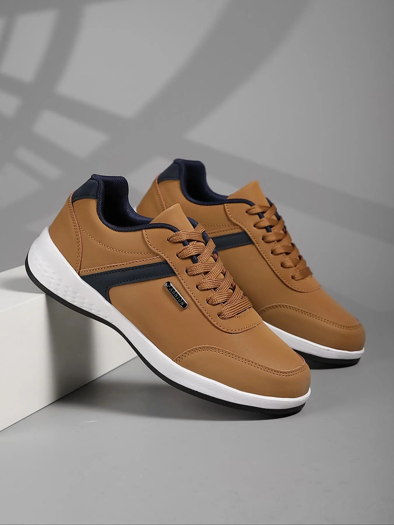 Men's Colorblock Lace Up Running Shoes, Casual Breathable Comfortable Sports Shoes, Outdoor Running Shoes for Daily Wear