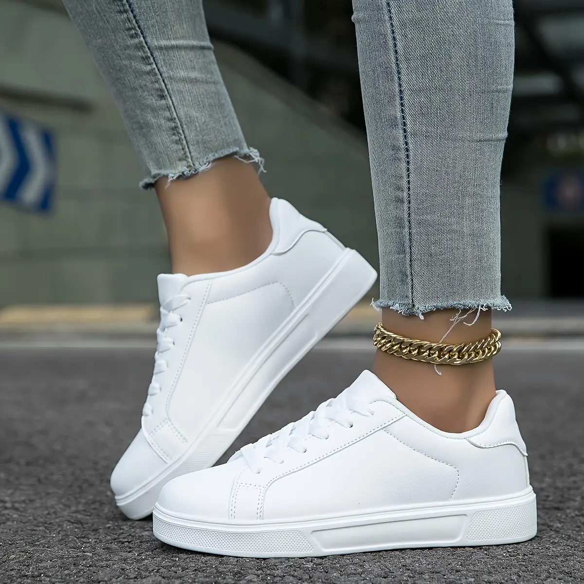 Women's Casual Skate Shoes, Solid Color Lace-up Low-top Sneakers, Versatile Flat Walking Shoes, Non-slip Lightweight Comfortable Women's Shoes Footwear Closed