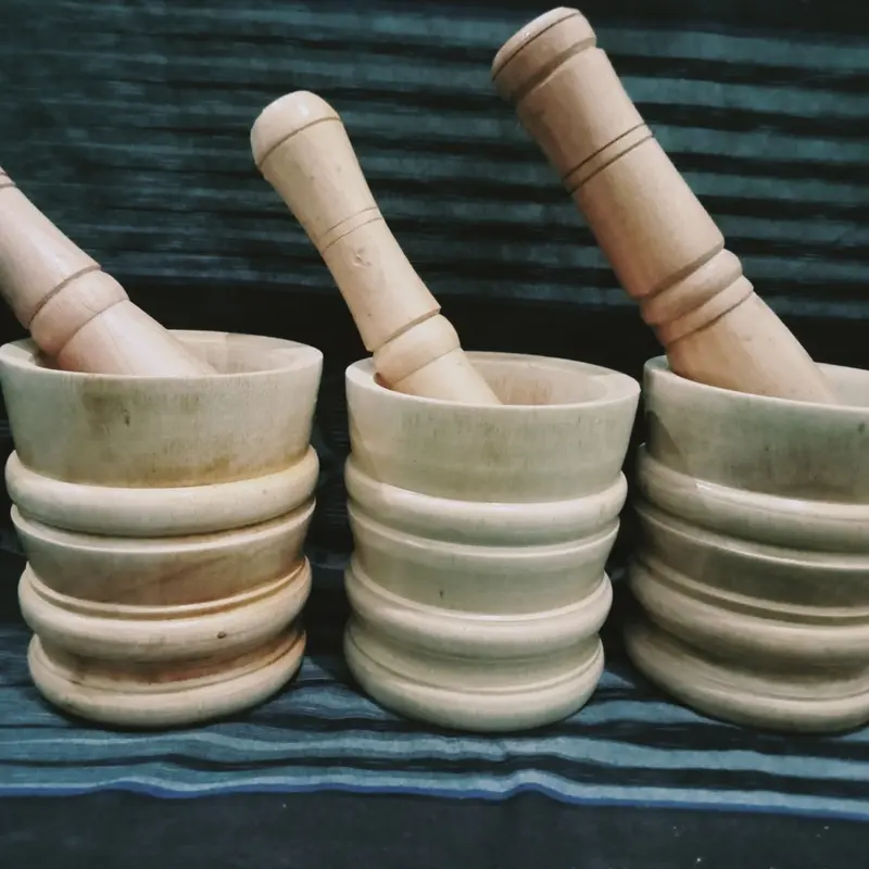 Set Lumpang Kayu Mahoni Ukuran Sedang Kitchenware 1