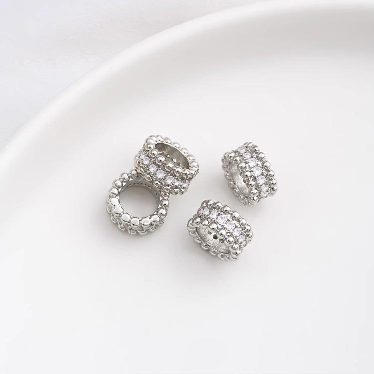 Product Introduction of Phụ Kiện Trang Sức Chuỗi Thủ Công Hạt Specar Cỏ Ba Lá Trái Tim Zircon Bạch Kim Mạ Đồng, Hạt Specar Lỗ Lớn 16