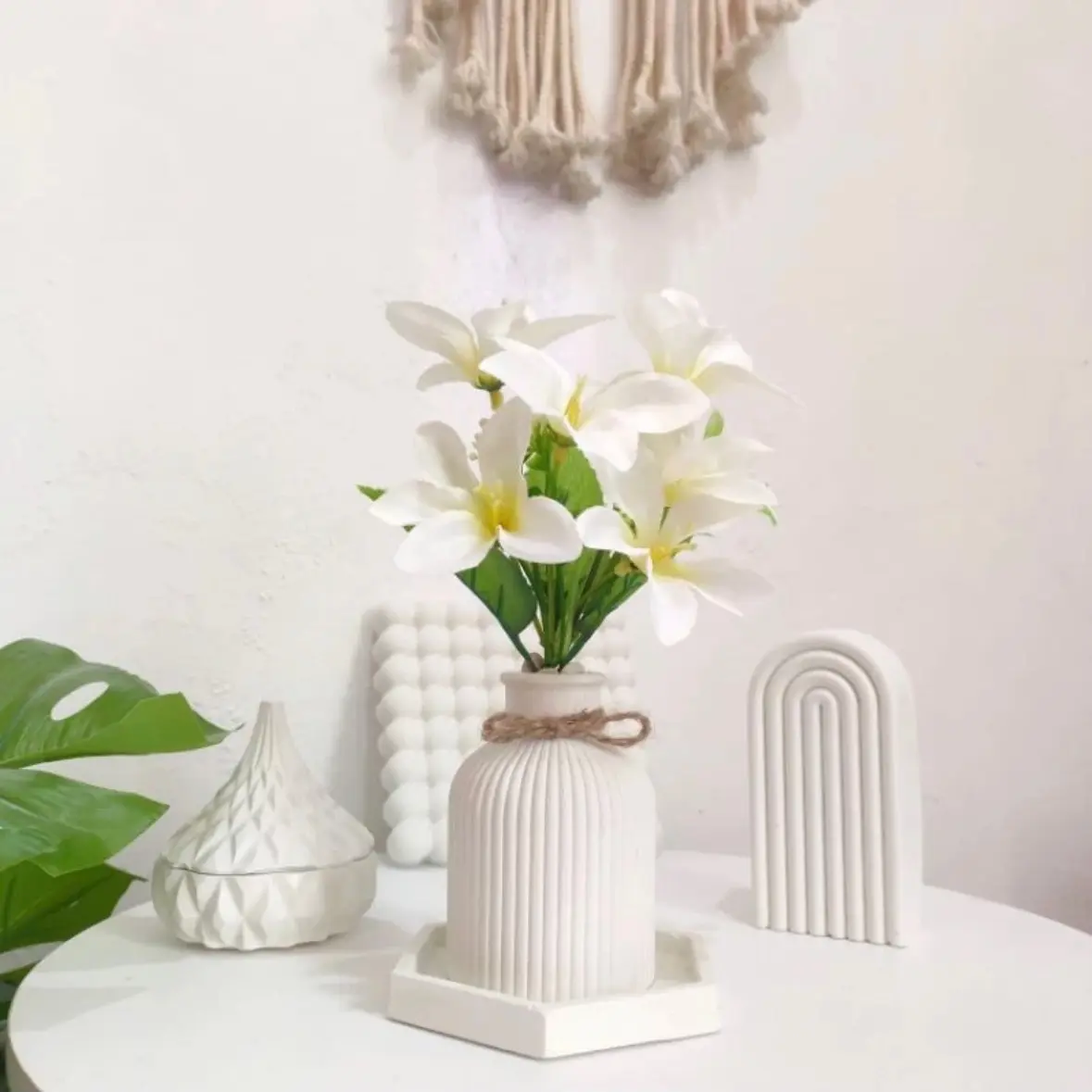 Kenanga Dekorasi Rumah Aesthetic / Hiasan Pajangan Minimalis Putih / Props Foto Fotografi Souvenir Gift Hadiah Kado Murah