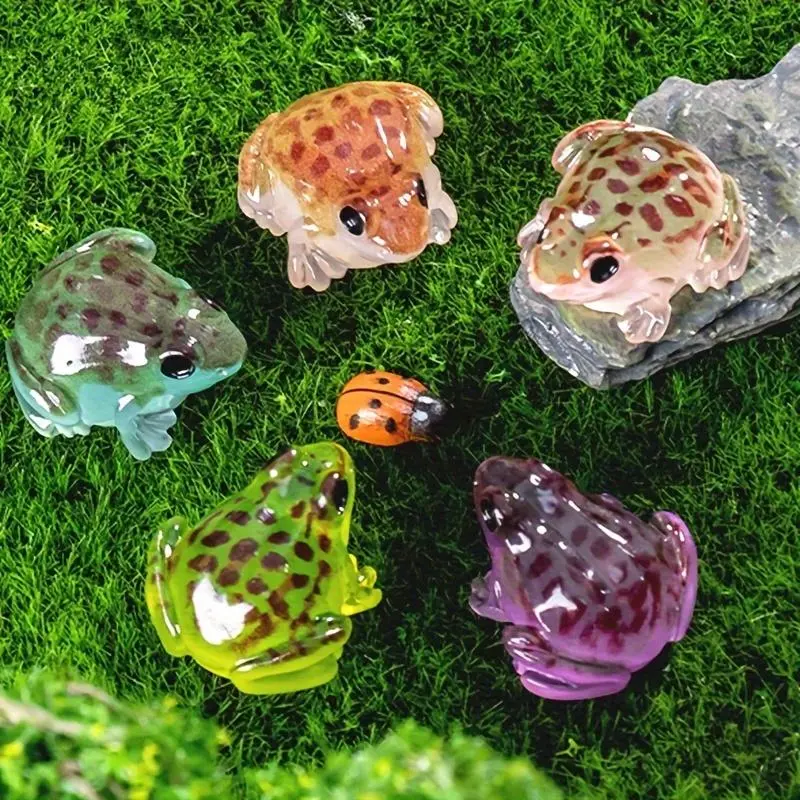 Random Color Glow in The Dark Frog Figurine, 20pcs Micro Landscape Frog Decor, Mini Frog Sculptures, Frog Statues for Home Desk, Moss Office Animal Resin Decor 0
