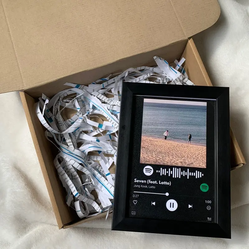 A4 Personalized Spotify Frame Gift Box - TikTok Shop Philippines