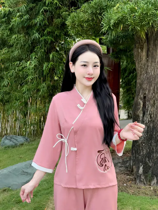 Tuệ Tâm Pháp Phục Đồ lam đi chùa nữ Thêu Tâm An Dây Nơ cổ V Lụa cao cấp mềm mịn 6