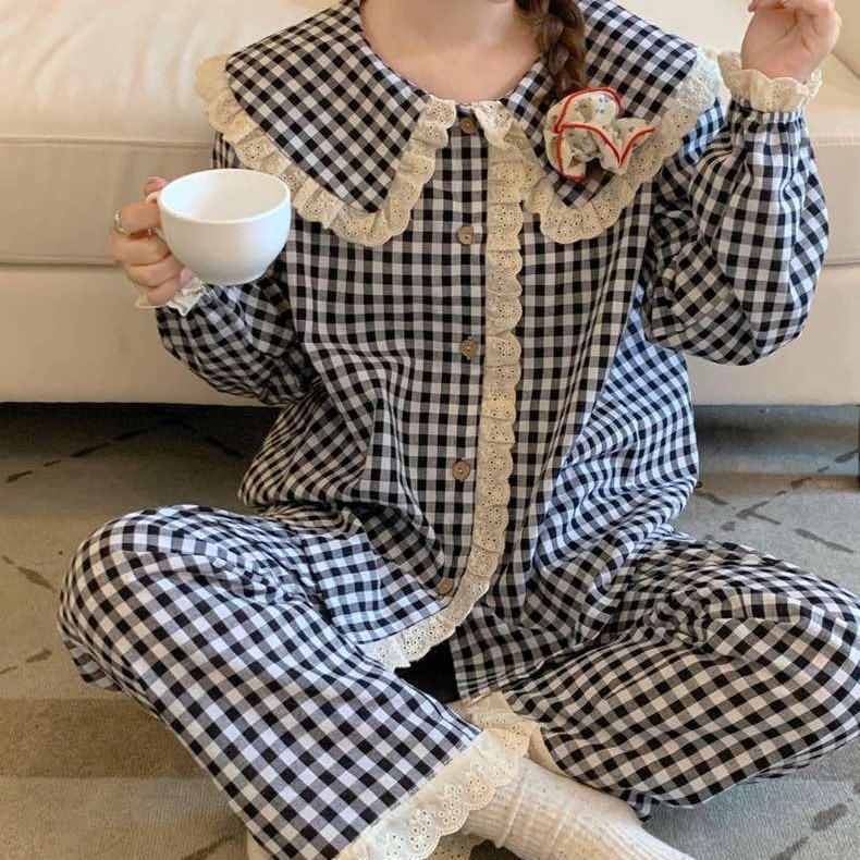 Bộ Đồ Ngủ Kẻ Caro Ren Bèo Cổ Nhọn Tiểu Thư Xinh Xắn Áo Tay Dài Quần Dài CÓ CẢ BIG SIZE Nhà Pink [ HÀNG CAO CẤP]