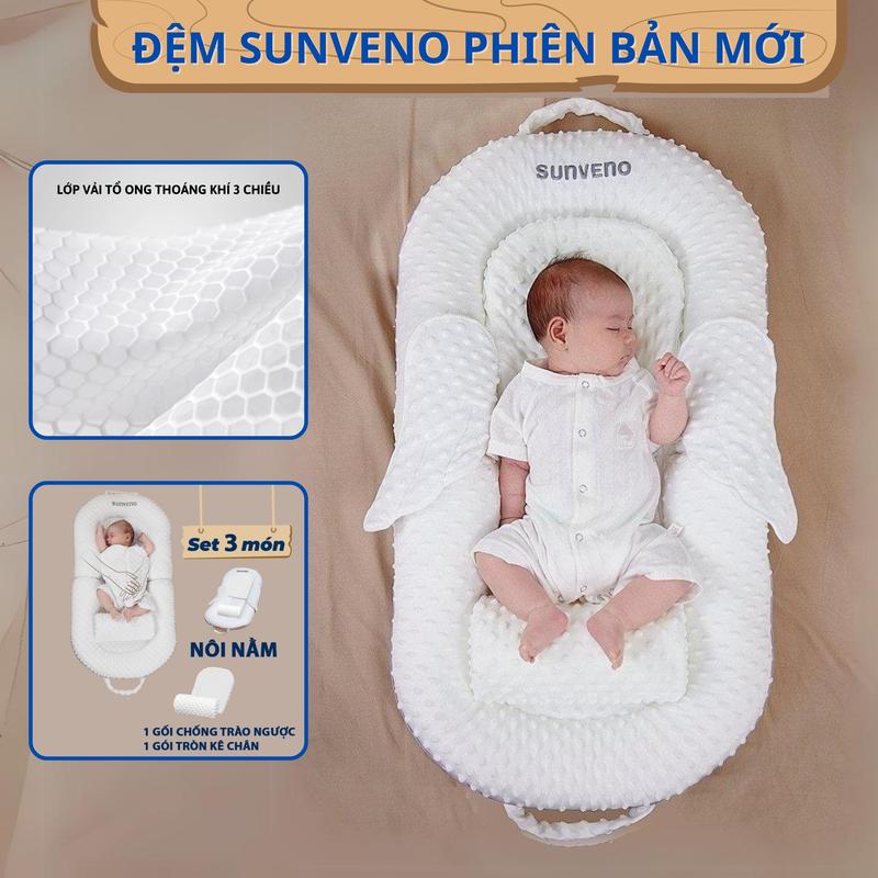 [COMBO 4 MÓN] Đệm ngủ Hàn quốc cao cấp cho bé SUNVENO phiên bản mới có thêm mặt lưới thoáng mát, nệm cho bé sơ sinh, gốiôm chốnggiậtmình  gối chống trào ngược  hình tam giác goichong  traonguoc gối  đệm  cho  bé  sơ  sinh nệm  ngủ  cho  bé  sơ  sinh