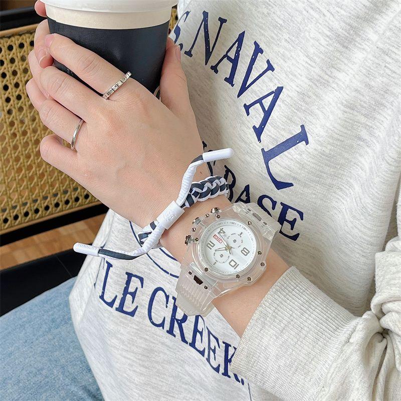 Product Introduction of Fashionable High-end Men's WatchINS Millennium Style Niche Watch Trendy Male Student Good-looking Cool Junior and Middle School Students Retro Personalized Quartz Women's Watch 16