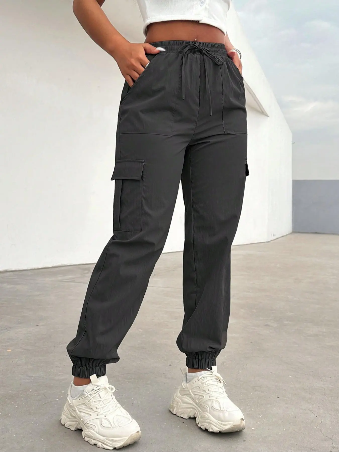 Women's Solid Flap Pocket Cargo Pants, Casual Streetwear Trousers for Daily Wear, Ladies Bottoms for All Seasons