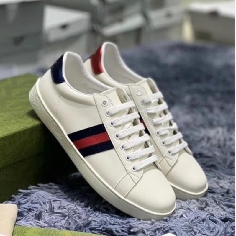 Giày gờ trơn nam nữ đỏ đen full size 36-43 hot trend Mũi tròn Đế phẳng Mùa hè Mùa đông Nhung Sneaker Đế Bằng giày giay