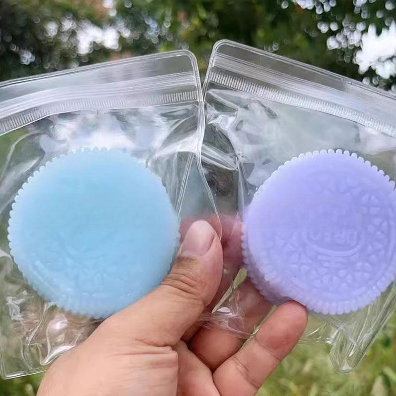 Product Introduction of Biscuit Decompression Toys Cookie Biscuit Simulation Toys Super Soft Decompression Venting Toys Handmade Silicone Toys 15