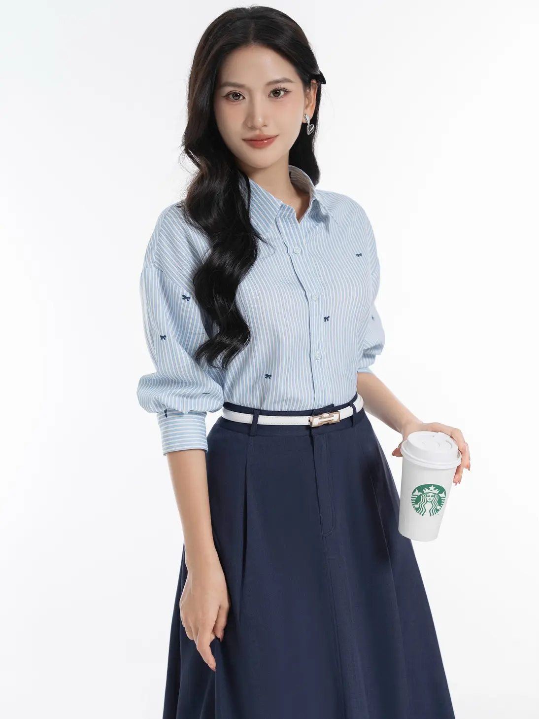 Áo sơ mi kẻ nữ tay dài Eva de Eva 24ASMT008K