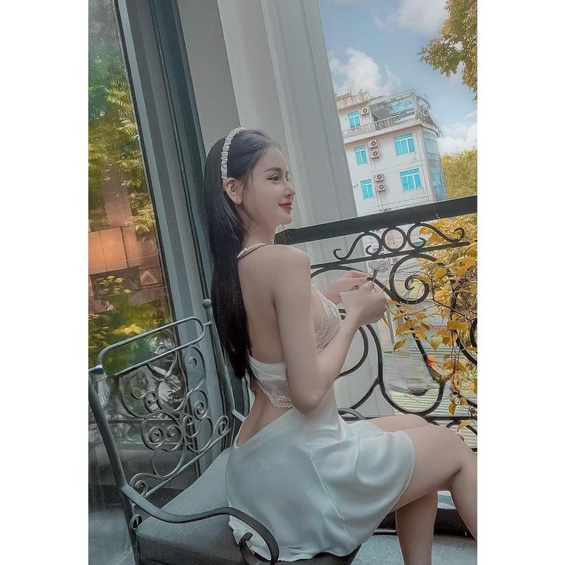 Product Introduction of M700 Váy ngủ 2 dây lụa cao cấp Đầm mặc nhà gợi cảm quyến Nữ Dress 6