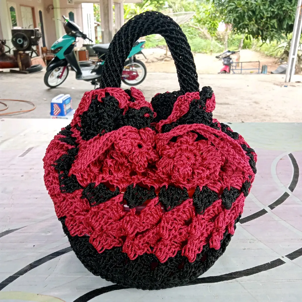 tenong rajut handmade/tempat beras hajatan Dengan hendel