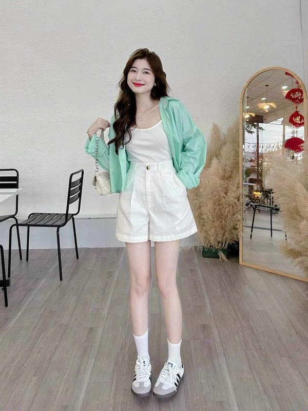 Sét 3 món đi biển, du lịch cực xinh cho nàng tiểu thư cá tính sét áo ba lỗ phối khoác sơ mi from rộng mix quần đùi lưng cao kèm nịt 3