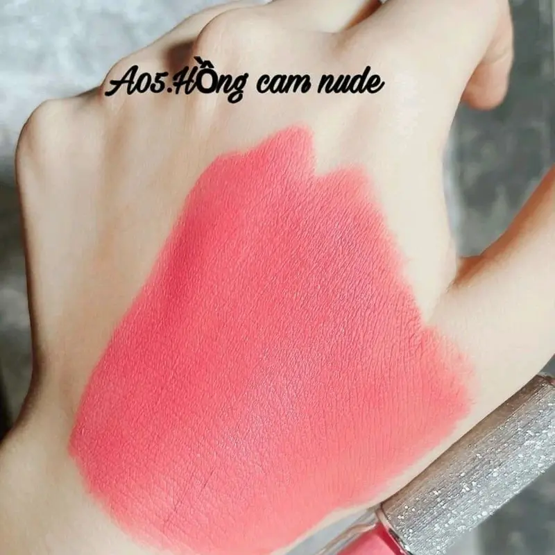 Son hồng cam đào màu son tone hồng nhẹ nhàng, màu son siêu tôn da 5