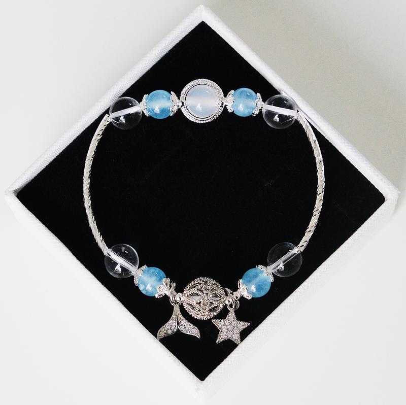 Product Introduction of Vòng tay An gem đá năng lượng Aquamarine mix Trắng full charm, lắc tay đá tự nhiên phong thuỷ phụ kiện đeo tay nữ quà tặng sinh nhật giáng sinh Noel Tết Valentine [TẶNG HŨ ĐÁ NĂNG LƯỢNG] 5