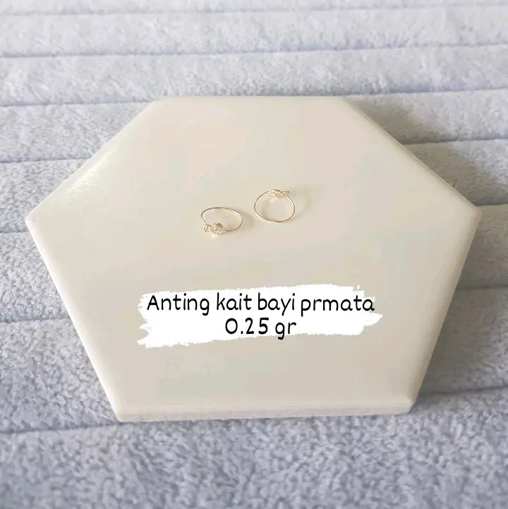 anting bayi kait mata 16k