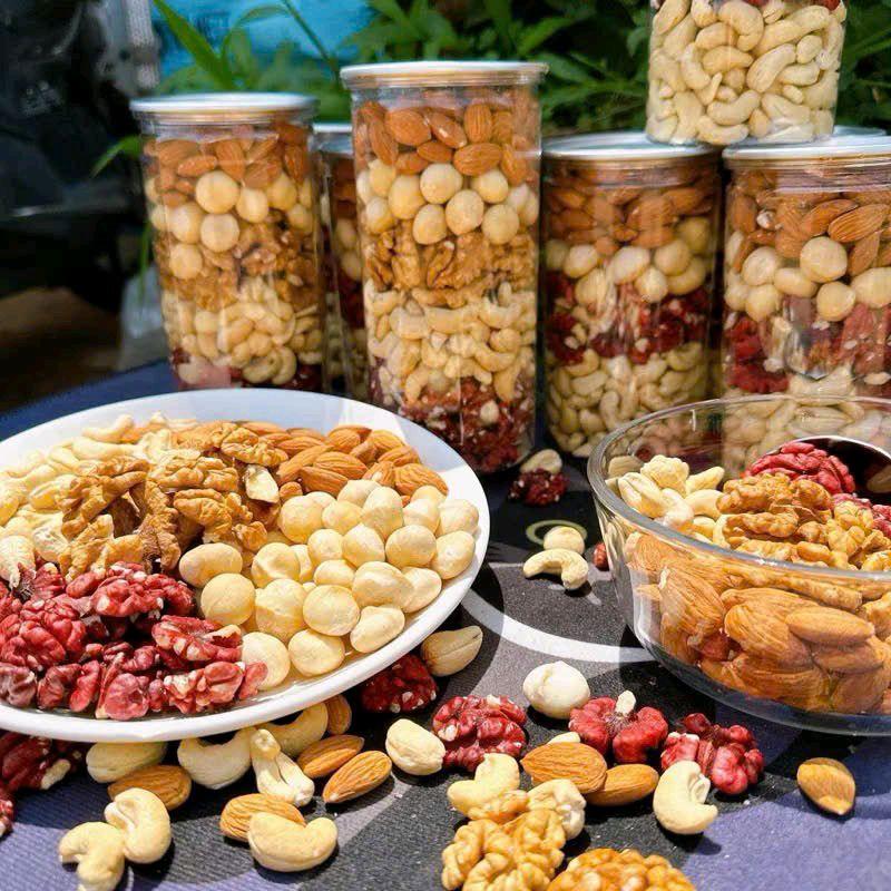 [500G] MIX 5 LOẠI HẠT CAO CẤP KHÔNG BÍ gồm Macca, Óc Chó, Hạt Điều, Hạnh Nhân thơm ngon, giàu dinh dưỡng, lon 500g
