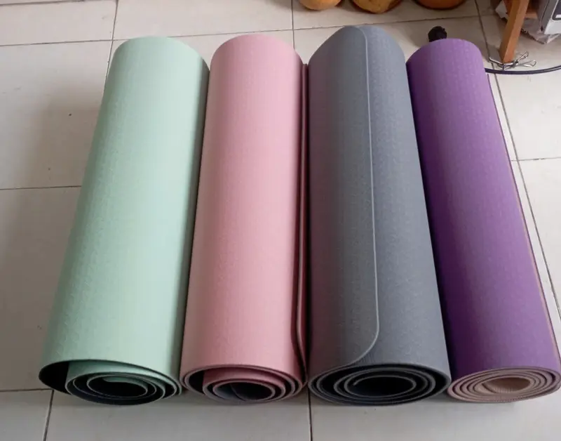 Thảm Yoga  2 mặt, đúc liền 2 lớp kt 180cm x 60cm dày 0.6cm 0