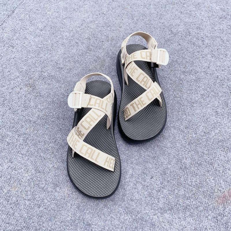 ( Đế thơm quế) Đế Đen Dây Trắng Chữ Sandal Chaco Dép xăng đan