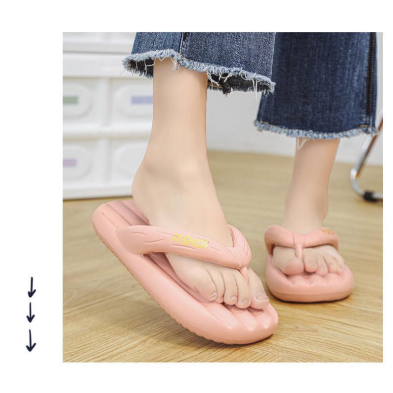 Product Introduction of Men Wear 2024 Hot Super Soft Thick Sole Anti-slip Anti-odor Lightweight Outdoor Home Clip-on Slippers 44