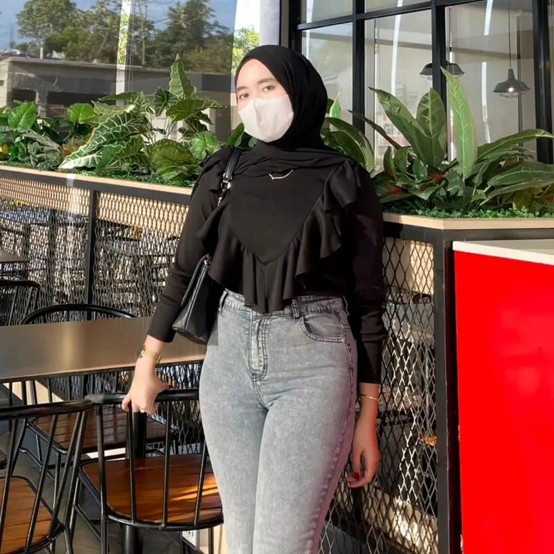 Atasan Nadlyn Blouse Ruffle polos 3