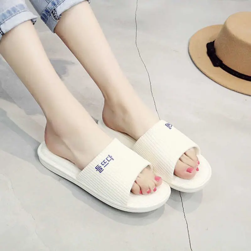 [Excellent Rating Rate Exceeds 99% Same Style] Slippers Women's Summer Outdoor Bathroom Bath Non-Slip Thick Soft Bottom Household Couple Four Seasons Slippers Men