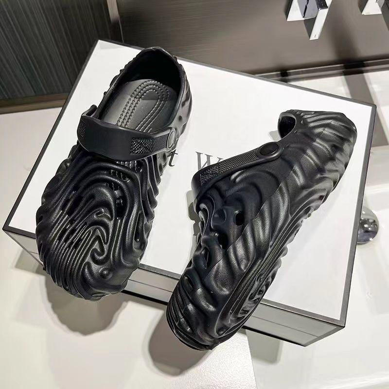 Product Introduction of Men's Clogs Coconut Fingerprint Sandals Soft EVA Material Non-Slip Slippers Couple Sandals 31