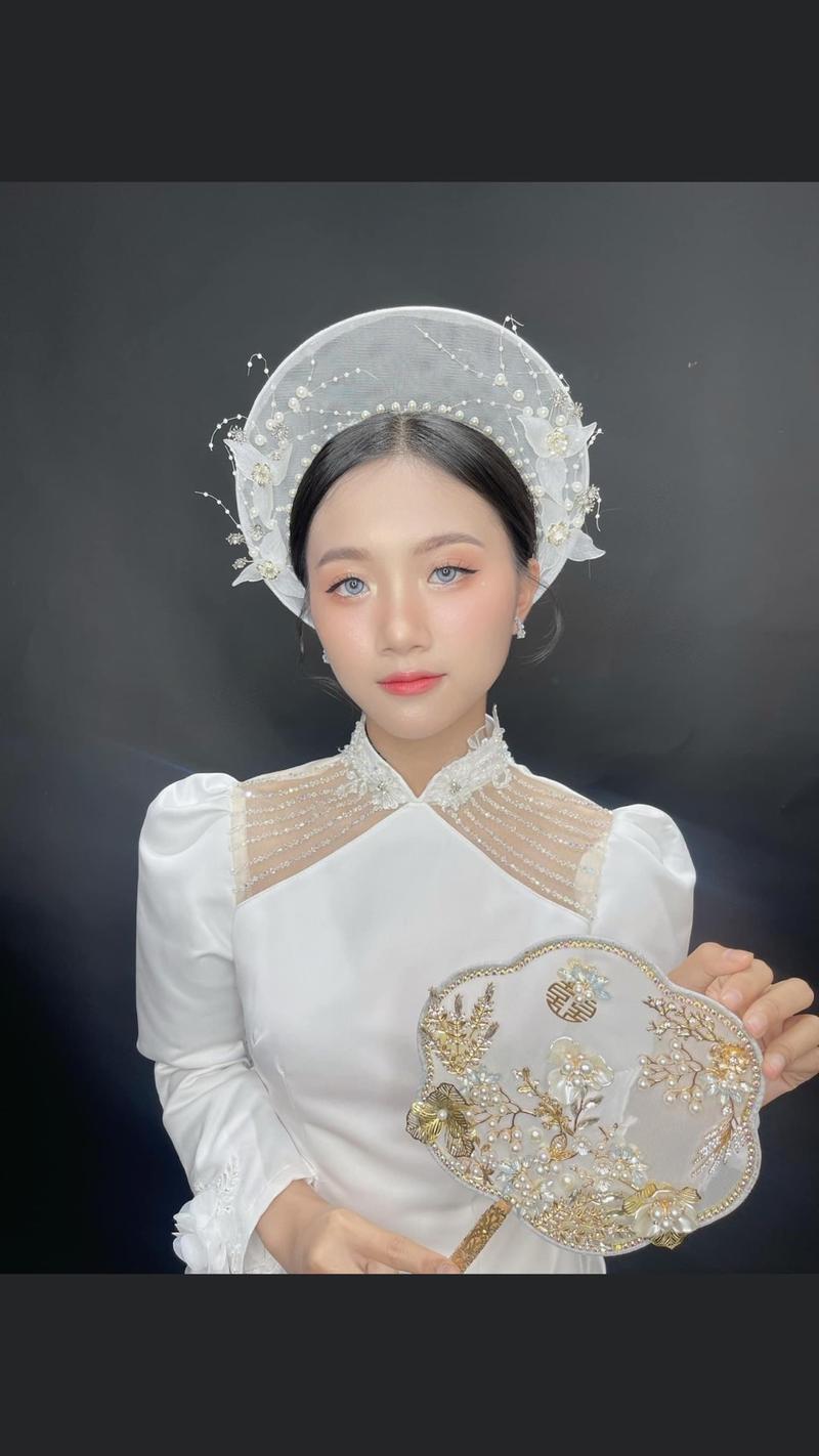 Product Introduction of Mấn cô dâu đội đầu ngày cưới cho các nàng dâu 0