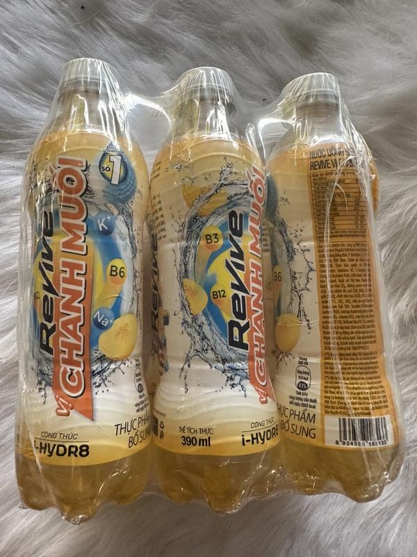 Lốc 6 chai nước bù khoáng revive chanh muối 390ml chai