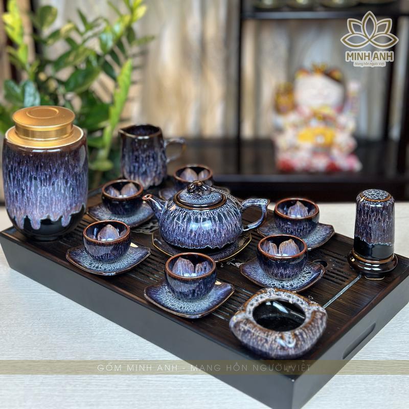  Bộ ấm chén Bát Tràng nghệ nhân Nguyễn Văn Hải dáng quả Hồng men Hỏa biến màu Cẩm Lai Đỏ kèm Phụ kiện 