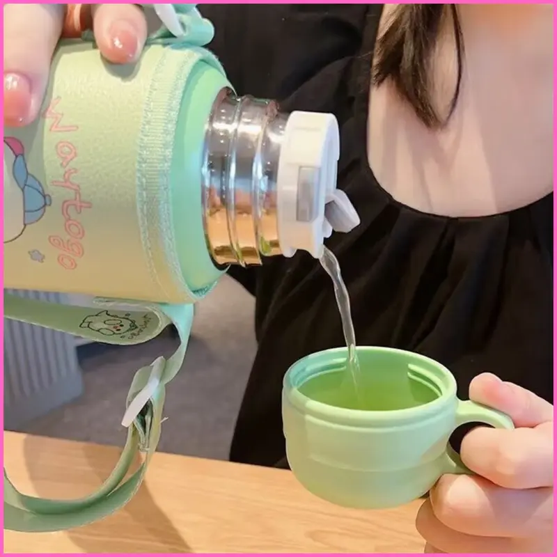 Bình nước giữ nhiệt trẻ em đi học INOX 316 500ml dễ thương đáng yêu cute có dây đeo tặng kèm sticker 2D, 3D BBG0722 binh giu 4