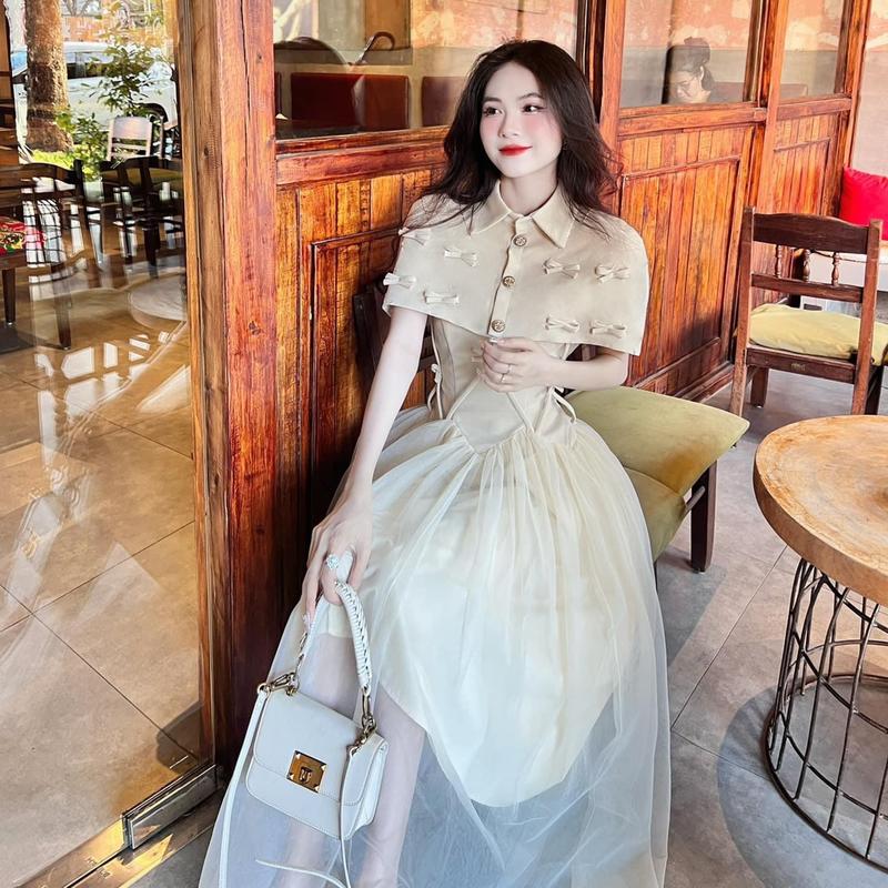 Sét thiết kế đi tiệc S521 hottrend gồm đầm 2 dây phối lưới dáng xòe dài có đệm vòng 1 và lót lụa kèm khoác choàng vai phối nhiều nơ X freesize KimHoa77 Kem Nữ Women Dress