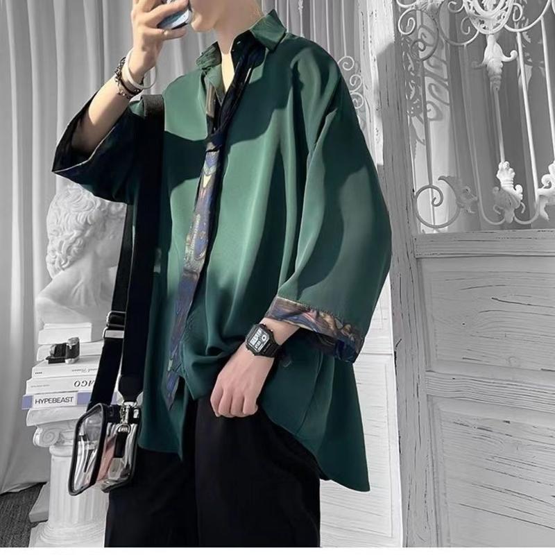 Bộ Ba Mảnh, Áo Cropped Nam, Chất Liệu Lụa Lạnh Dáng Suông, Quần Thường Ngày Phong Cách Ngầu Màu Xanh Lá Đậm Cao Cấp, Tuyệt Vời Để Mặc Hàng Ngày 4