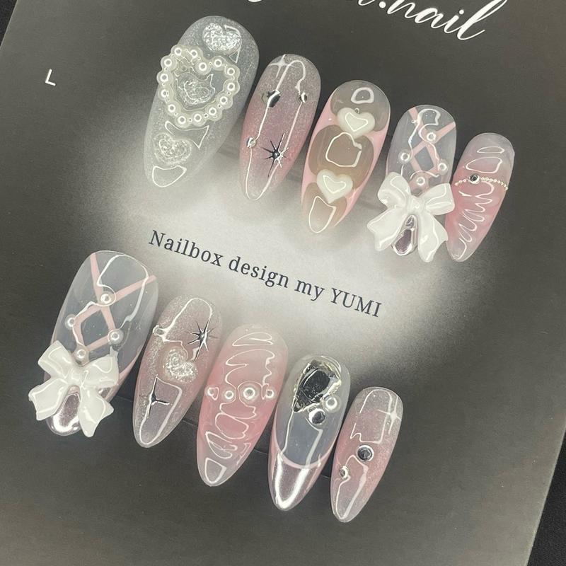 Nailbox thiết kế hồng nơ trắng tiểu thư sang chảnh
