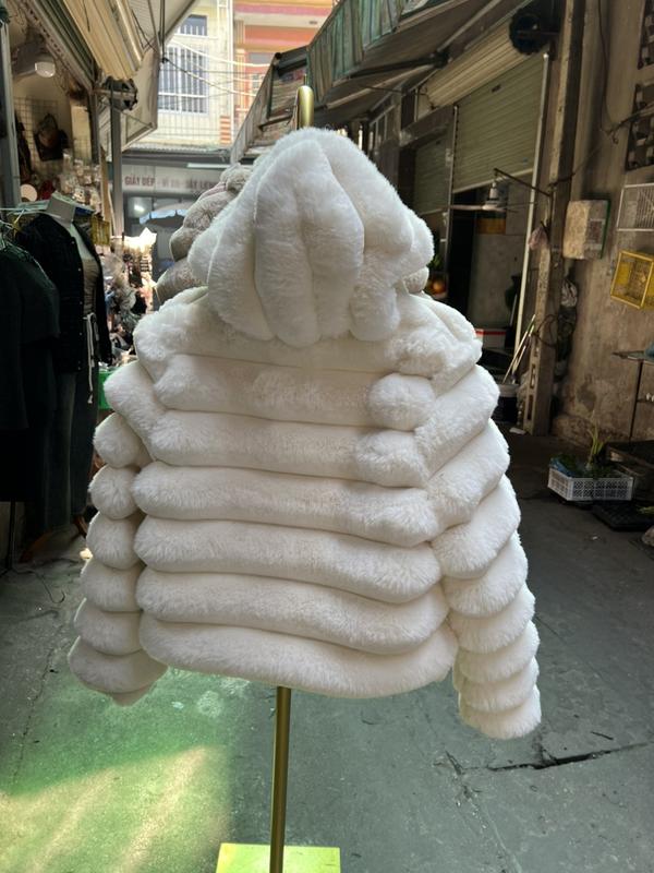 Áo khoác lông Nữ 7 tầng mũ  hàng QC shop Ngắm Kem Women