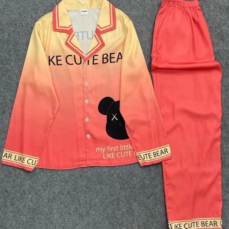Bộ Pijama Lụa Latin-Áo Hình Gấu Cute Bear Màu Loang Cực Xinh(40-60kg)Nữ  Women Nhung
