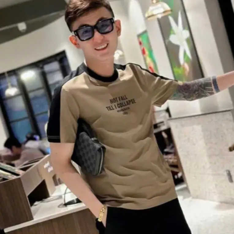 áo thun nam unisex cộc tay  ao phông in chữ  chất cotton  co giãn mềm min mẫu sang trọng lịch lãm trẻ trung năng động ãm 112 Menswear Cổ Tròn
