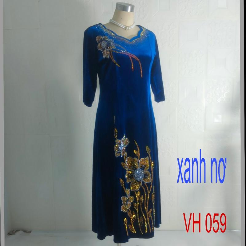 Product Introduction of ĐẦM NHUNG TRUNG NIÊN ĐÍNH ĐÁ KIM SA  #VH059 ,SANG CHẢNH QUÝ PHÁI TẶNG BÀ, TẶNG ME YÊU Nữ Women Dress Kim Tuyến Xanh Rêu 2