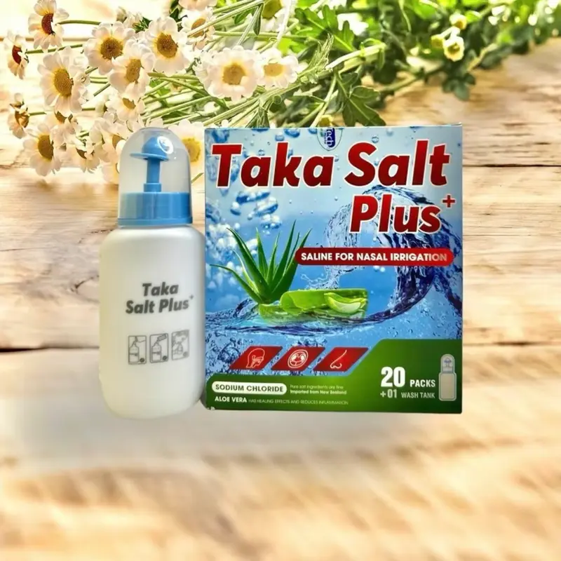 Combo bình rủa mũi xoang và xịt xoang Taka 4
