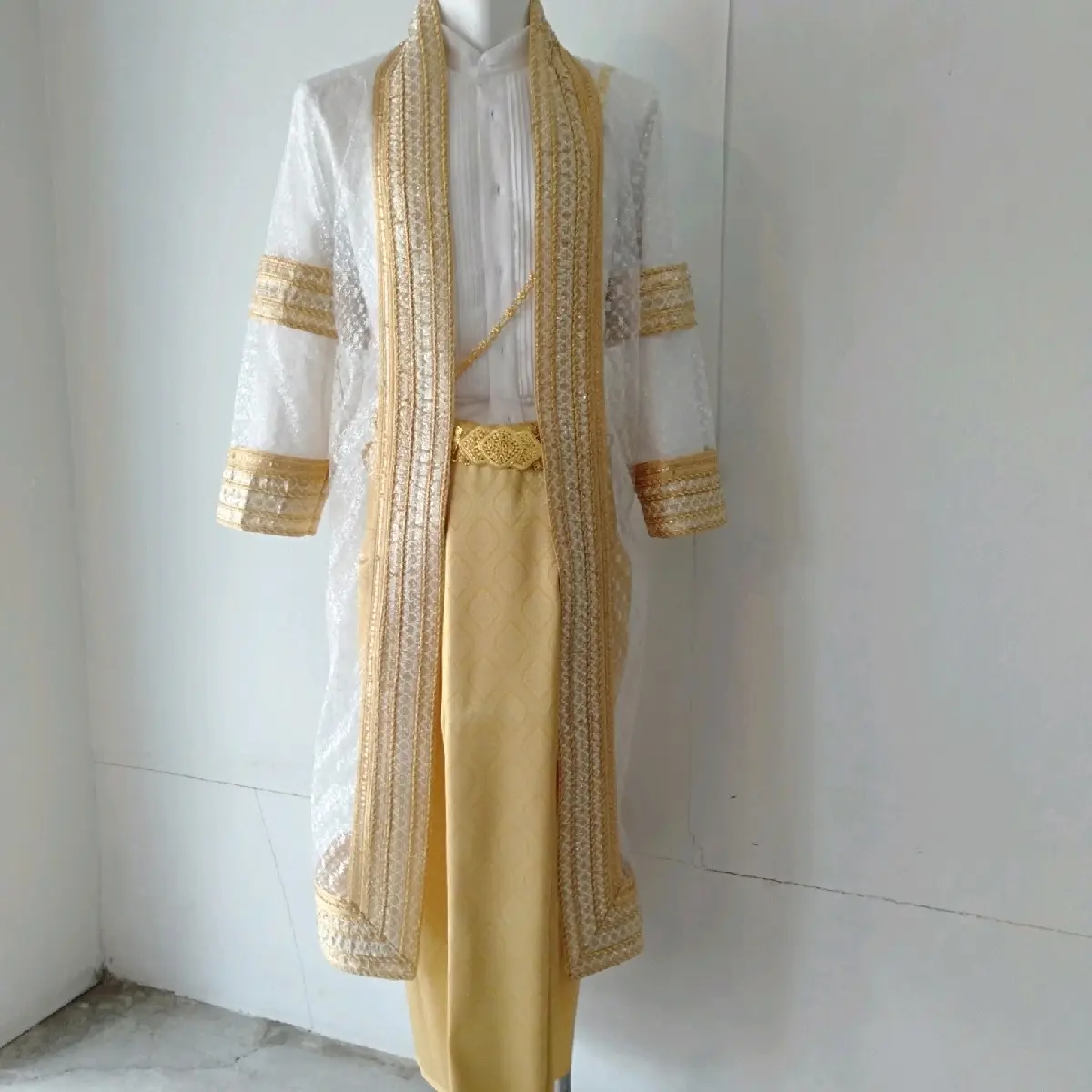 ชุดคลุมนาค  ชุดงานบวช(ได้เสื้อคลุมนาค1ตัวจ้า) สีขาว
