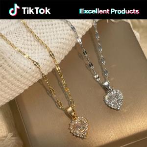 Vòng Cổ Tinh Tế Hình Trái Tim, Thiết Kế Hợp Xu hướng Phổ Biến, Mặt Dây Chuyền Độc Đáo Cao Cấp, Dễ Phối Đồ, Giá Cả Phải Chăng, Vòng Cổ Thời Trang Sang Trọng, Hàng Mới Về agueb  sleepy  bunny  necklace shrunken  head  Vòng Cổ Đính  bantoan  hang  sale