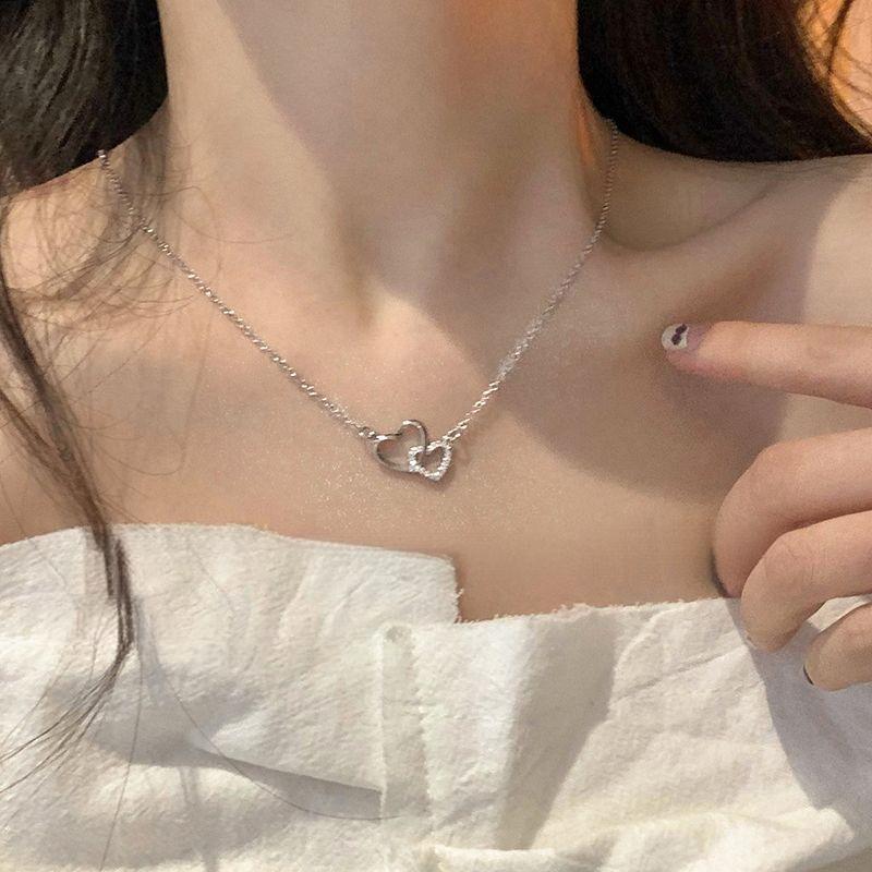 Vòng Cổ Dây Chuyền Xương Đòn Hình Trái Tim Lồng Vào Nhau, Hàng Mới Về, Dành Cho Nữ, Giá Cả Phải Chăng, Phong Cách Sang Trọng, Mặt Dây Chuyền Ngọt Ngào Và Ngầu Thích Hợp Làm Quà Tặng Cho Bạn Gái Và Bạn Thân 6