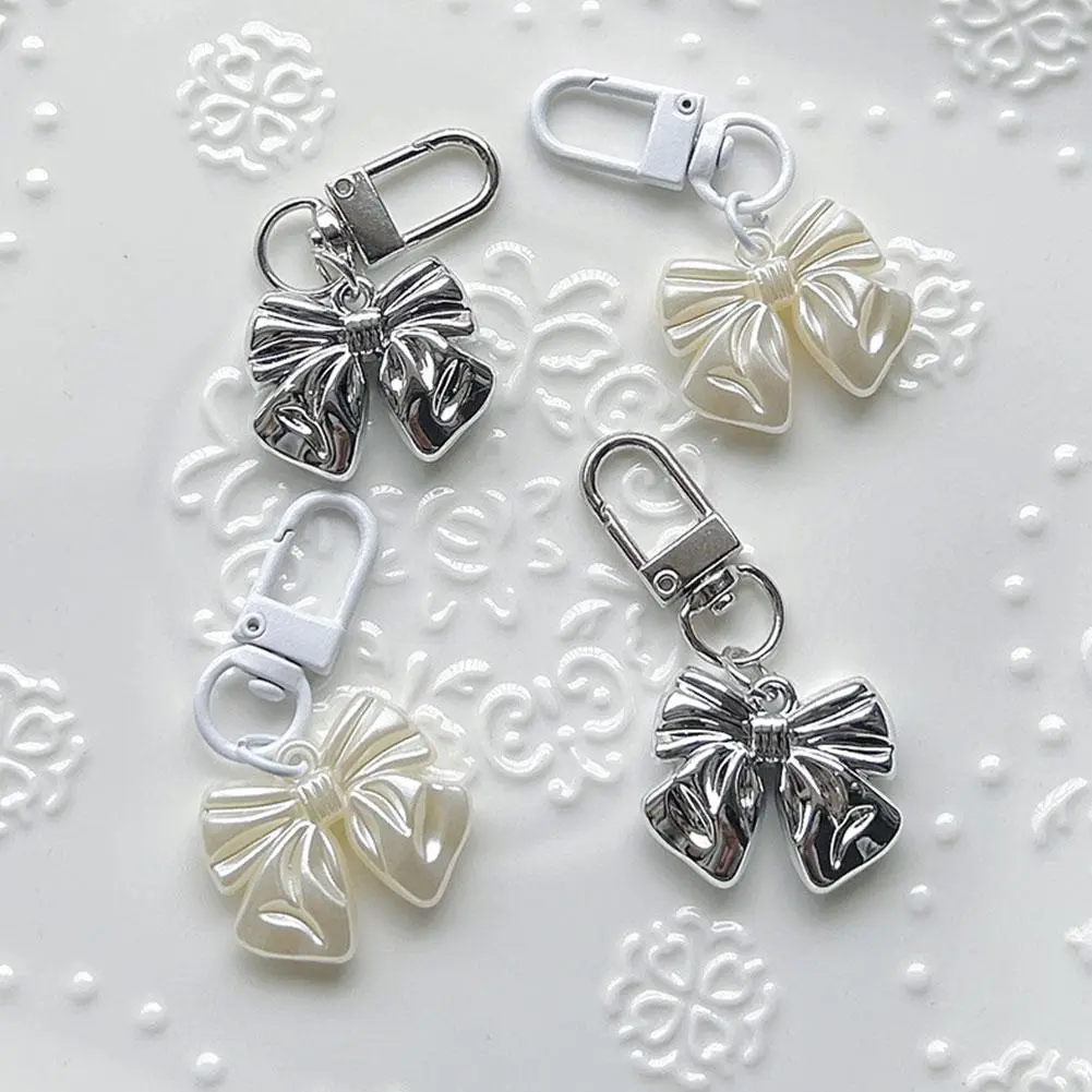 【COD】 Bowknot Butterfly Keychain ImitationPearl Pendant Keyring Handbag Case Accessories For New Year Valentine's Day Gift