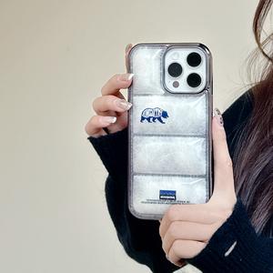 เคสโทรศัพท์เสื้อแจ็คเก็ตดาวน์ผ้าฝ้ายที่ผ่านการฆ่าเชื้อด้วยไฟฟ้าสีดำ, การออกแบบการ์ตูนวัว, ฝาครอบป้องกัน, เข้ากันได้กับ 14PROMAX และ 13iPhone, เคสโทรศัพท์ iphone ที่ทันสมัย, รุ่นใหม่ 1615PROMAX