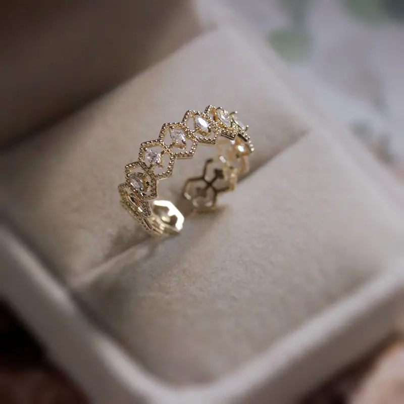 Cincin kerawang renda Prancis, kepribadian modis yang penuh dengan temperamen berlian yang cocok dengan desain cincin yang dapat disesuaikan 6