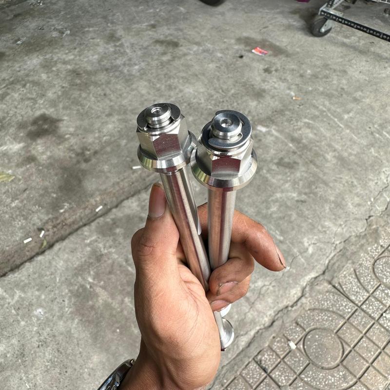 Cốt Bánh 1 Đầu CNC Nguyên Khối Inox304 Cho Các Dòng Xe Phụ Tùng Phụ Kiện ex  150 độ kiểng